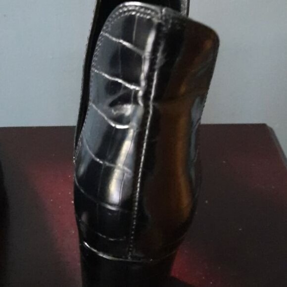 Steve Madden Black Rookie  Leather Upper Crocodile Print 3 Inch Heel Size 8.5 - Picture 8 of 12